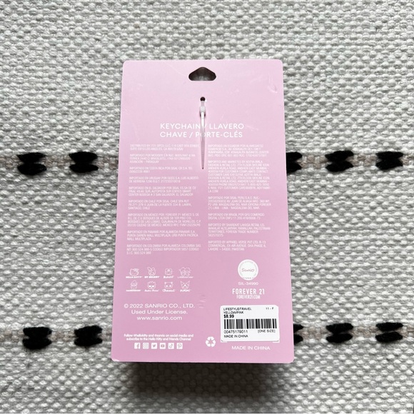 Forever 21 x Hello Kitty & Friends Keychain | NWT - Picture 3 of 3